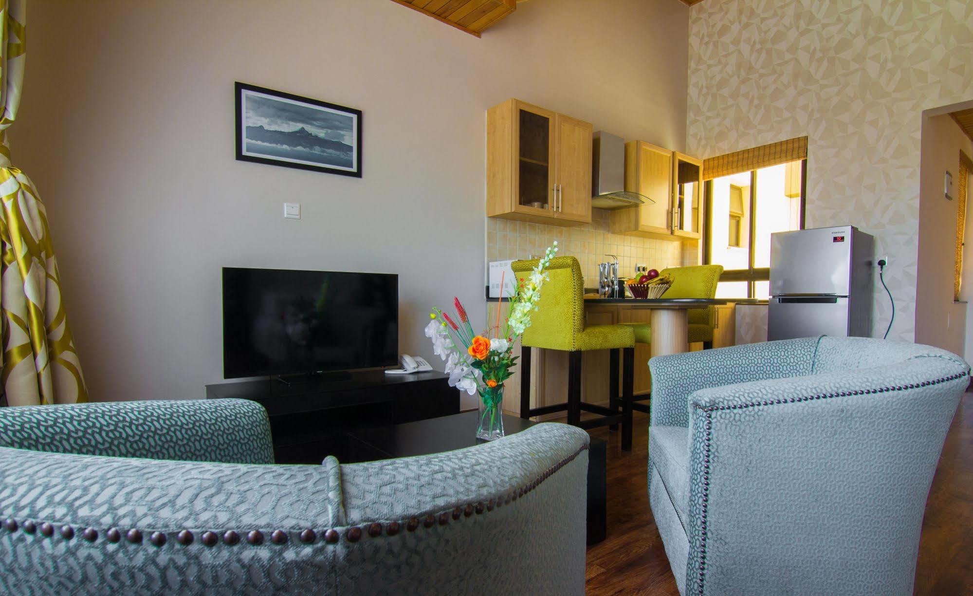 Nelson'S Court Serviced Apartments ナイロビ エクステリア 写真